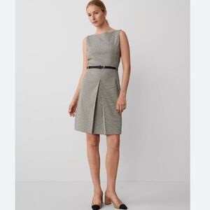 NEW Ann Taylor Women’s 0P HOUNDSTOOTH Pleated Sheath Dress Belted Preppy Classy